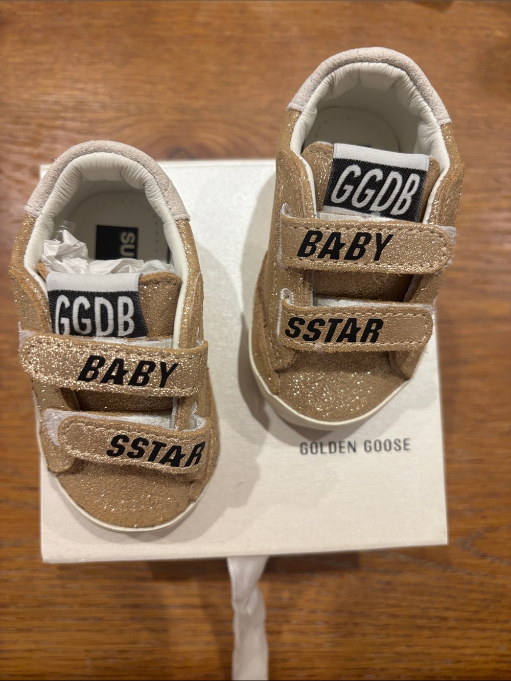 Golden Goose Baby Glitter Velcro Sneakers in gold